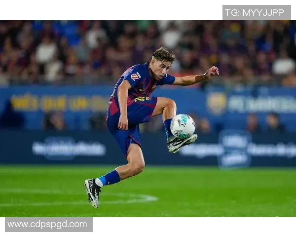 巴萨主场迎战巴伦西亚西甲激战再度上演精彩对决