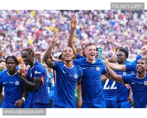 切尔西球探亲近重视意甲球星阿汉诺尔，曼城转会战激起波涛