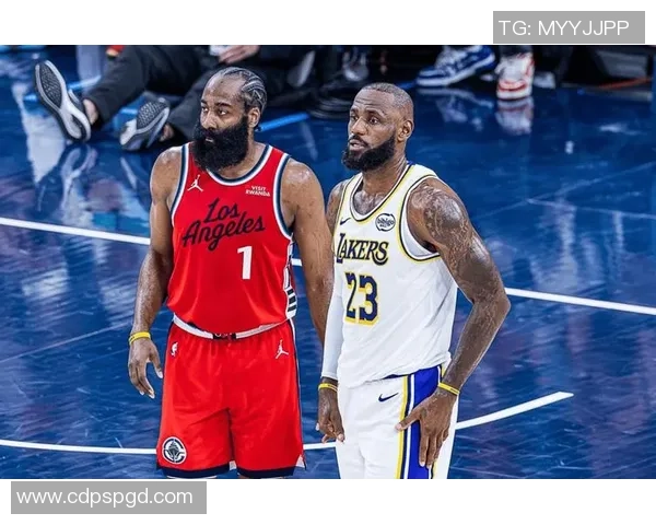 快船118-135湖人 球员点评：哈登优异，4人及格，4人崩盘